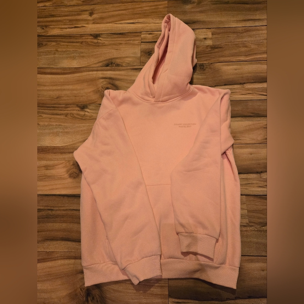 Comfrt Pastel Peach Hoodie